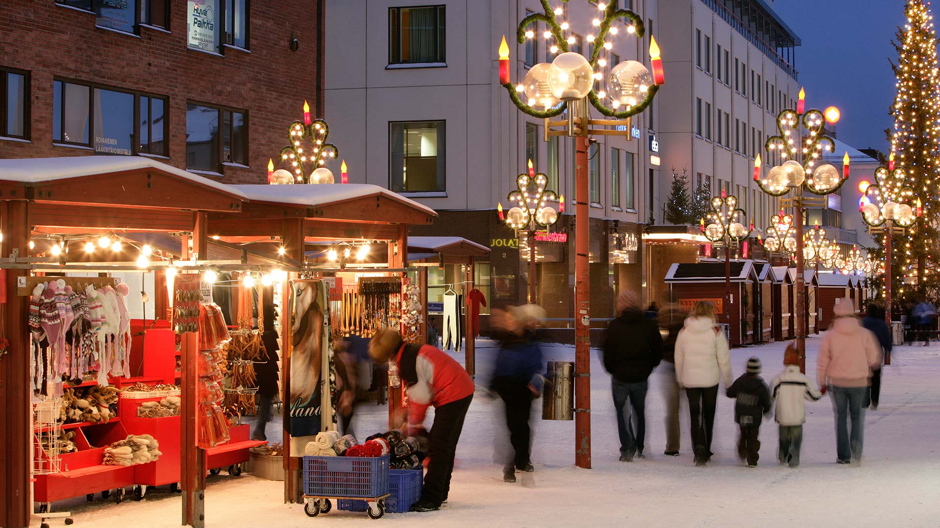 Christmas Market in Rovaniemi - ©Visitrovaniemi.fi